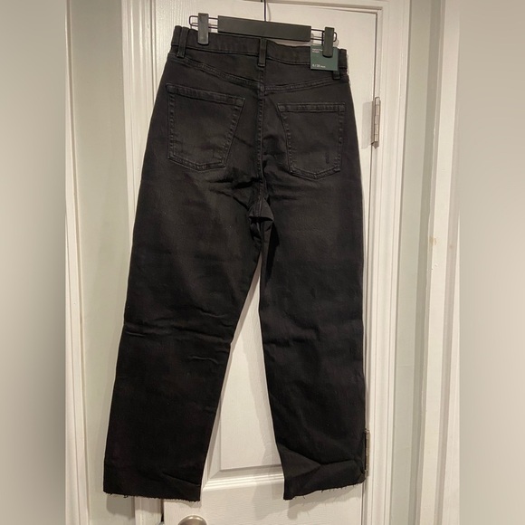 NWT Wild Fable Size 6 Highest Rise Straight Leg Black Distressed Jeans Raw Hem - Picture 6 of 12